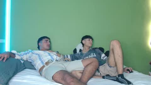 Snapshot of hank_hand chatting on November 13, 2025, 1:04 am hank_hand online show from November 13, 2025, 1:04 am