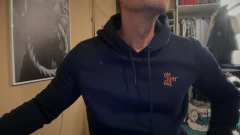 hanky online show from January 9, 2025, 7:52 am