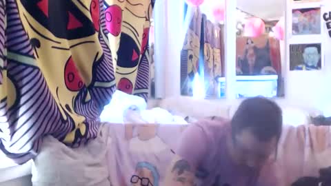 hank rams online show from February 9, 2026, 7:29 pm