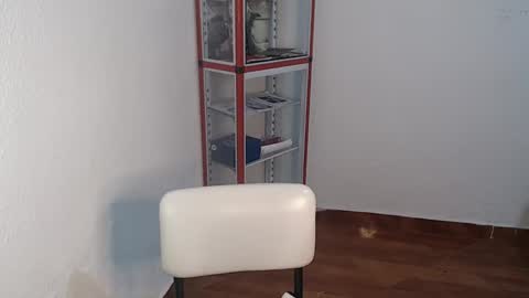 Snapshot of hanna99moon chatting on January 30, 2025, 9:04 am JUANA online show from January 30, 2025, 9:04 am