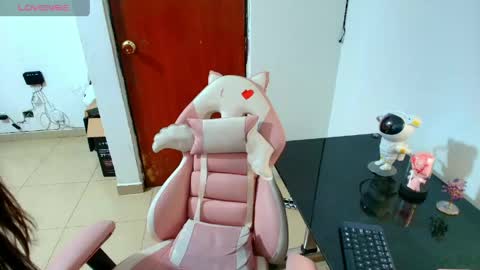 Snapshot of hanna__11_ chatting on May 24, 2026, 8:36 pm Hanna online show from May 24, 2026, 8:36 pm