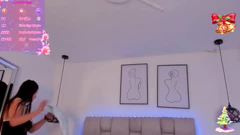 Snapshot of hanna__evans_ chatting on December 17, 2025, 11:16 am hanna__evans_ online show from December 17, 2025, 11:16 am