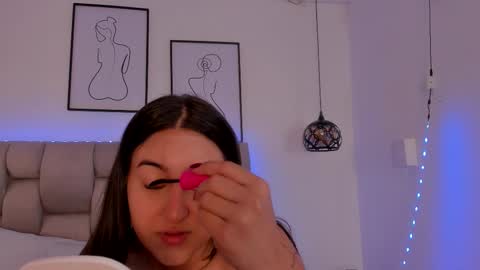 Snapshot of hanna__evans_ chatting on January 11, 2026, 12:21 pm hanna__evans_ online show from January 11, 2026, 12:21 pm