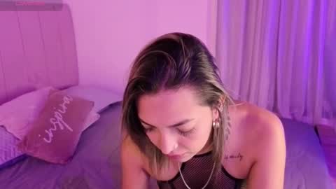 Hanna And Samantha online show from October 16, 2025, 7:48 pm