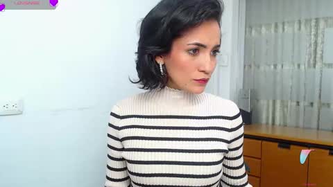 Sara online show from October 29, 2025, 7:59 pm