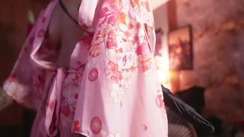 HANNA  online show from December 1, 2025, 11:10 pm