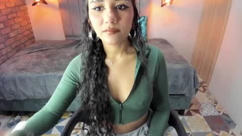 Hanna clark online show from April 12, 2026, 12:21 pm