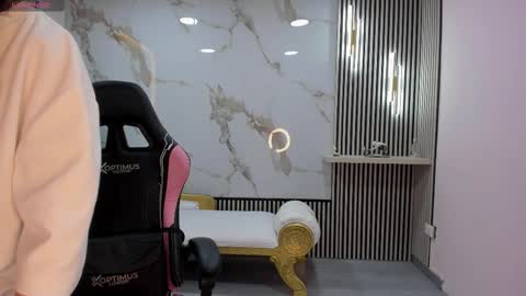 Hanna online show from December 21, 2025, 10:33 am