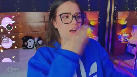 Snapshot of hanna_kimura chatting on October 13, 2025, 1:38 am Hanna online show from October 13, 2025, 1:38 am