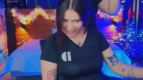 Snapshot of hanna_kimura chatting on December 5, 2025, 3:26 am Hanna online show from December 5, 2025, 3:26 am