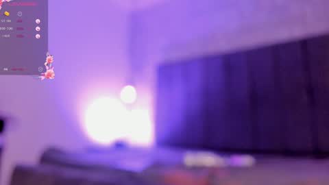 Hanna Lee online show from December 7, 2024, 3:52 pm