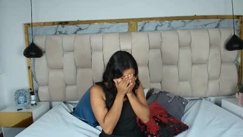 Snapshot of hanna_lens chatting on May 10, 2026, 8:58 pm Hanna lens online show from May 10, 2026, 8:58 pm