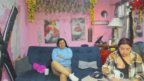 Snapshot of hanna_mature01 chatting on April 27, 2026, 12:03 pm Hanna online show from April 27, 2026, 12:03 pm