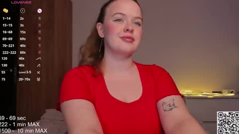 Snapshot of hanna_montanas chatting on October 25, 2025, 4:35 pm hanna montanas online show from October 25, 2025, 4:35 pm