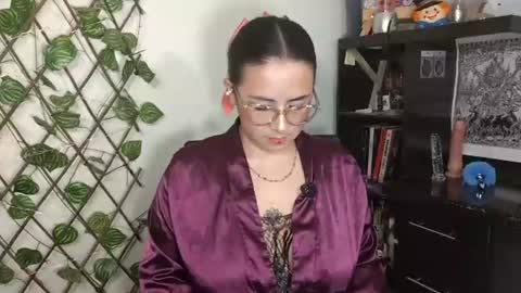 Snapshot of hanna_moons chatting on July 17, 2026, 3:57 am hanna_moons online show from July 17, 2026, 3:57 am