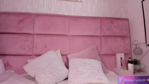 Snapshot of hanna_taylorr chatting on October 9, 2025, 3:26 am Hanna online show from October 9, 2025, 3:26 am