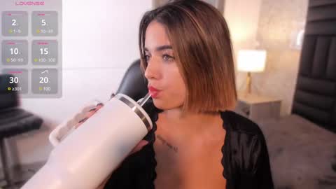 Hanna  online show from March 6, 2025, 12:10 am