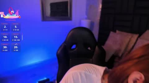 Hanna  online show from October 16, 2025, 8:32 pm