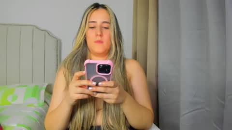 Hanna online show from April 22, 2026, 12:46 am