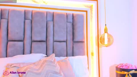 Snapshot of hannabronw chatting on October 27, 2025, 11:52 pm Eliana online show from October 27, 2025, 11:52 pm