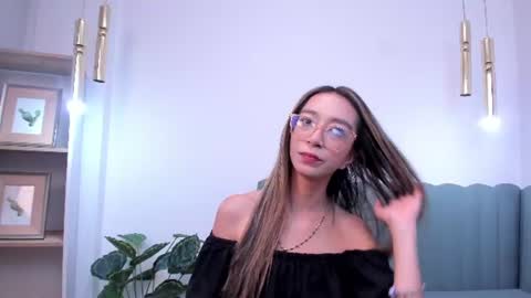 Snapshot of hannacarttier_ chatting on June 26, 2026, 12:09 pm Hanna Carttier online show from June 26, 2026, 12:09 pm