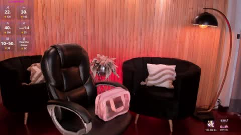  Hanna Connor  online show from April 6, 2026, 8:54 pm