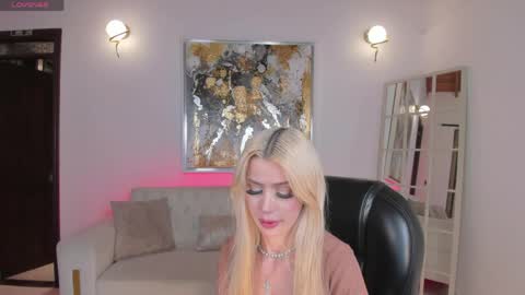  Hanna Connor  online show from May 27, 2026, 3:14 am
