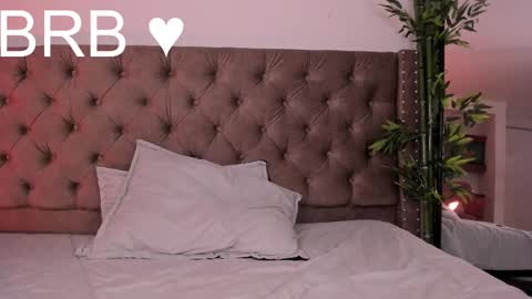 Hannah online show from February 21, 2025, 1:44 am