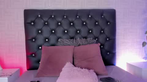 Snapshot of hannah_jonhson_1 chatting on February 1, 2025, 6:54 am Hannah online show from February 1, 2025, 6:54 am