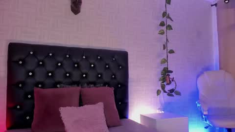 Snapshot of hannah_jonhson_1 chatting on February 1, 2025, 3:28 pm Hannah online show from February 1, 2025, 3:28 pm