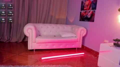 Snapshot of hannah_jonhson_1 chatting on March 5, 2025, 4:34 am Hannah online show from March 5, 2025, 4:34 am