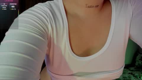 Snapshot of hannah_jonhson_1 chatting on September 30, 2025, 6:57 pm Hannah online show from September 30, 2025, 6:57 pm