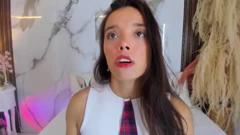 Hannahill69 online show from October 8, 2025, 4:43 am