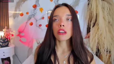 Hannahill69 online show from October 22, 2025, 4:57 am