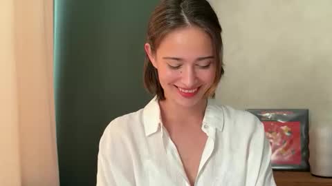hannahinto online show from May 8, 2026, 1:16 pm