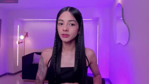 HANNAH J online show from November 20, 2025, 7:13 pm