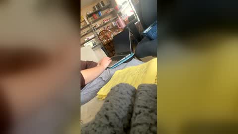 Snapshot of hannahjoyk chatting on April 3, 2026, 6:06 pm hannahjoyk online show from April 3, 2026, 6:06 pm