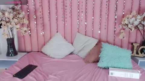 Snapshot of hannahvenza chatting on February 19, 2026, 4:41 am Hanna Venza online show from February 19, 2026, 4:41 am