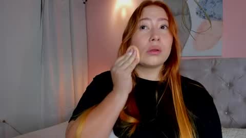 Snapshot of hannamartinn_ chatting on April 13, 2026, 3:06 pm hannamartinn_ online show from April 13, 2026, 3:06 pm