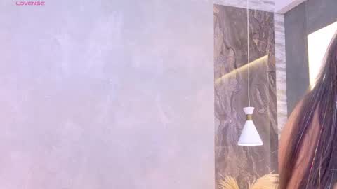 hannaprada1 online show from January 7, 2026, 11:34 am