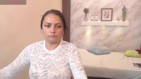 hannaRose5 online show from October 21, 2025, 12:55 am