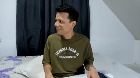 hannasexmatheu online show from July 15, 2026, 12:27 am
