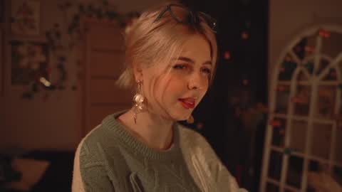 Hanna online show from December 19, 2024, 1:50 am