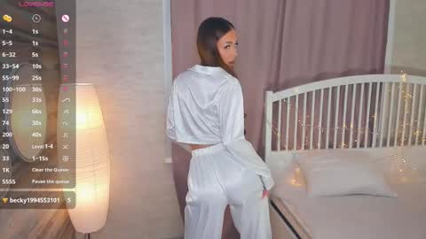 Hanna online show from February 19, 2026, 7:21 pm