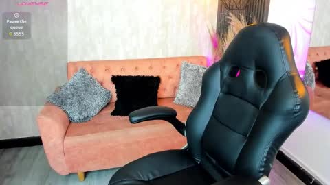 Hanna online show from November 27, 2025, 8:44 pm