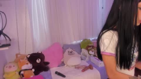 Snapshot of hannie_ws chatting on February 19, 2025, 12:55 pm Hannie ws online show from February 19, 2025, 12:55 pm