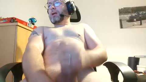 hannisch online show from November 6, 2025, 9:59 pm