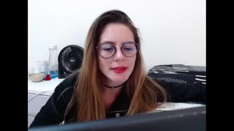 Snapshot of hanny_333 chatting on January 23, 2025, 1:45 pm hanny_333 online show from January 23, 2025, 1:45 pm