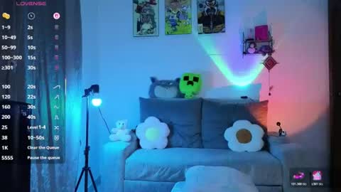 Snapshot of hanny__bunny chatting on June 18, 2026, 1:50 am HANNY online show from June 18, 2026, 1:50 am