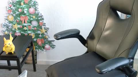 charly online show from December 21, 2025, 1:18 pm